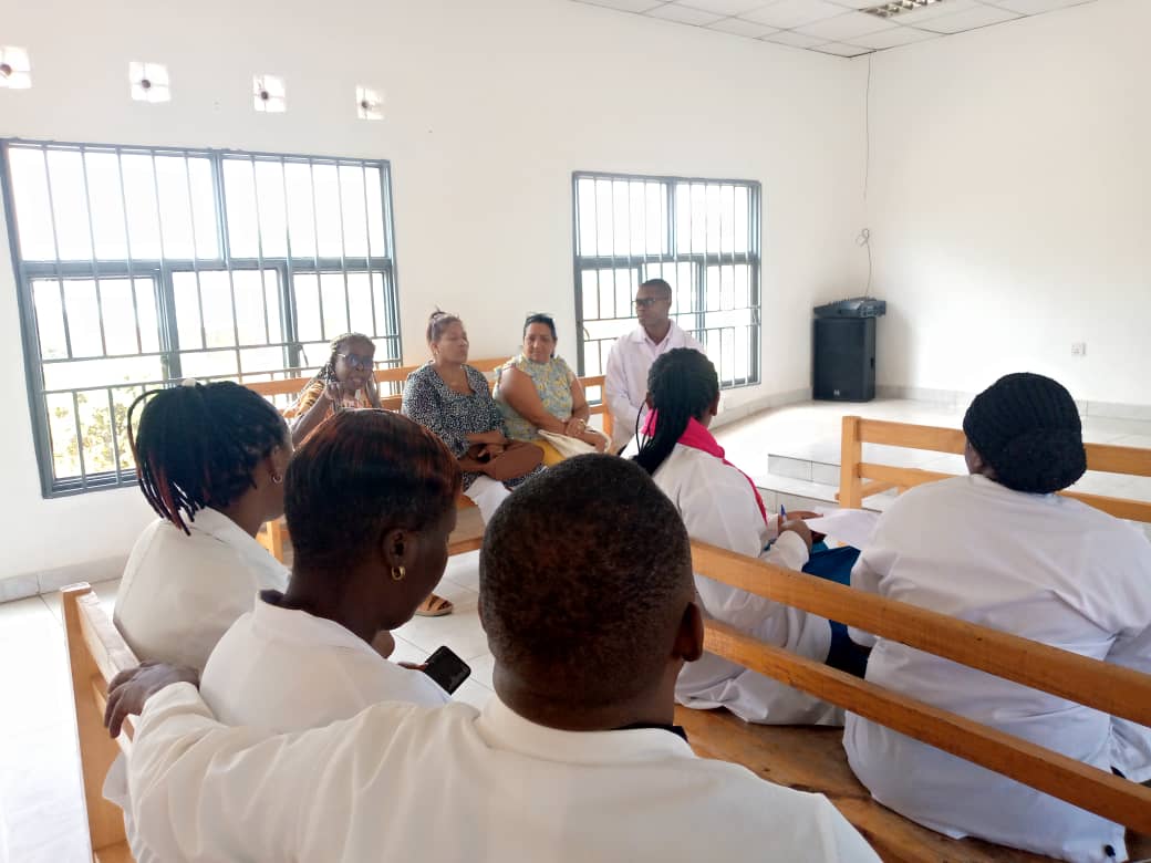 KibungoH's tweet photo. We are thrilled to welcome the Cuban medical team(Radiologist,  Emergency &amp; Peri-operative nurse, and Intensive Care &amp; Peri-operative/Scrub nurse) to our hospital @KibungoH in line with the #4x4Strategy to provide advanced medical care to patients and training to local clinicians https://t.co/46fAaTKQiH