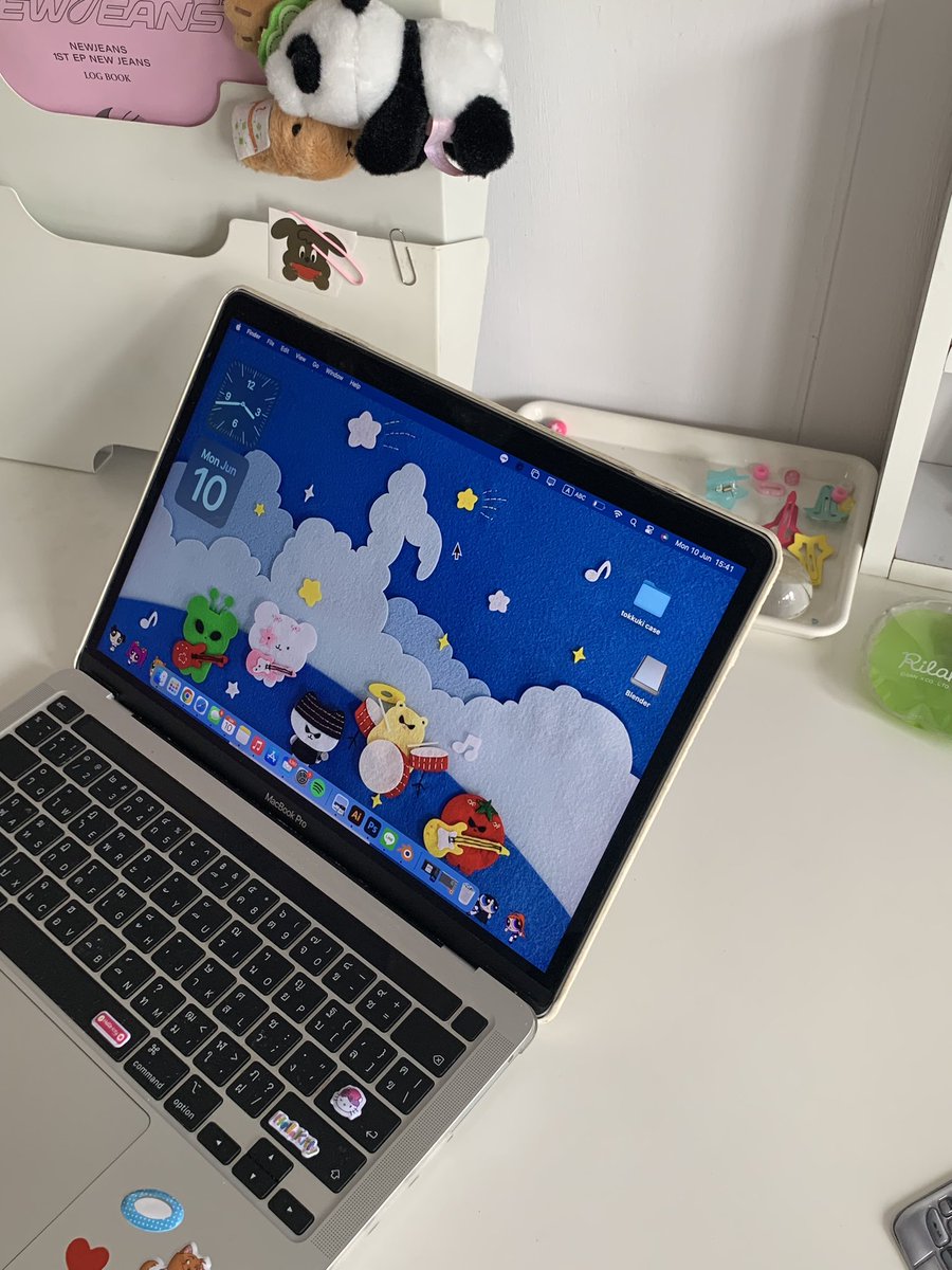 blue ᴖ ̫ᴖ  .ᐟ