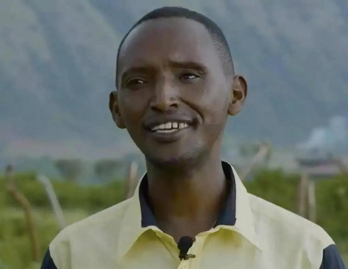 🚨Stephen Kwikiriza, a human rights defender working on the  Kingfisher/EACOP oil development project, was abducted by the Ugandan army on 3 June. 
 
Last night, he was found abandoned by the roadside 5 hours away from #Kampala, reportedly in bad condition and bearing marks of