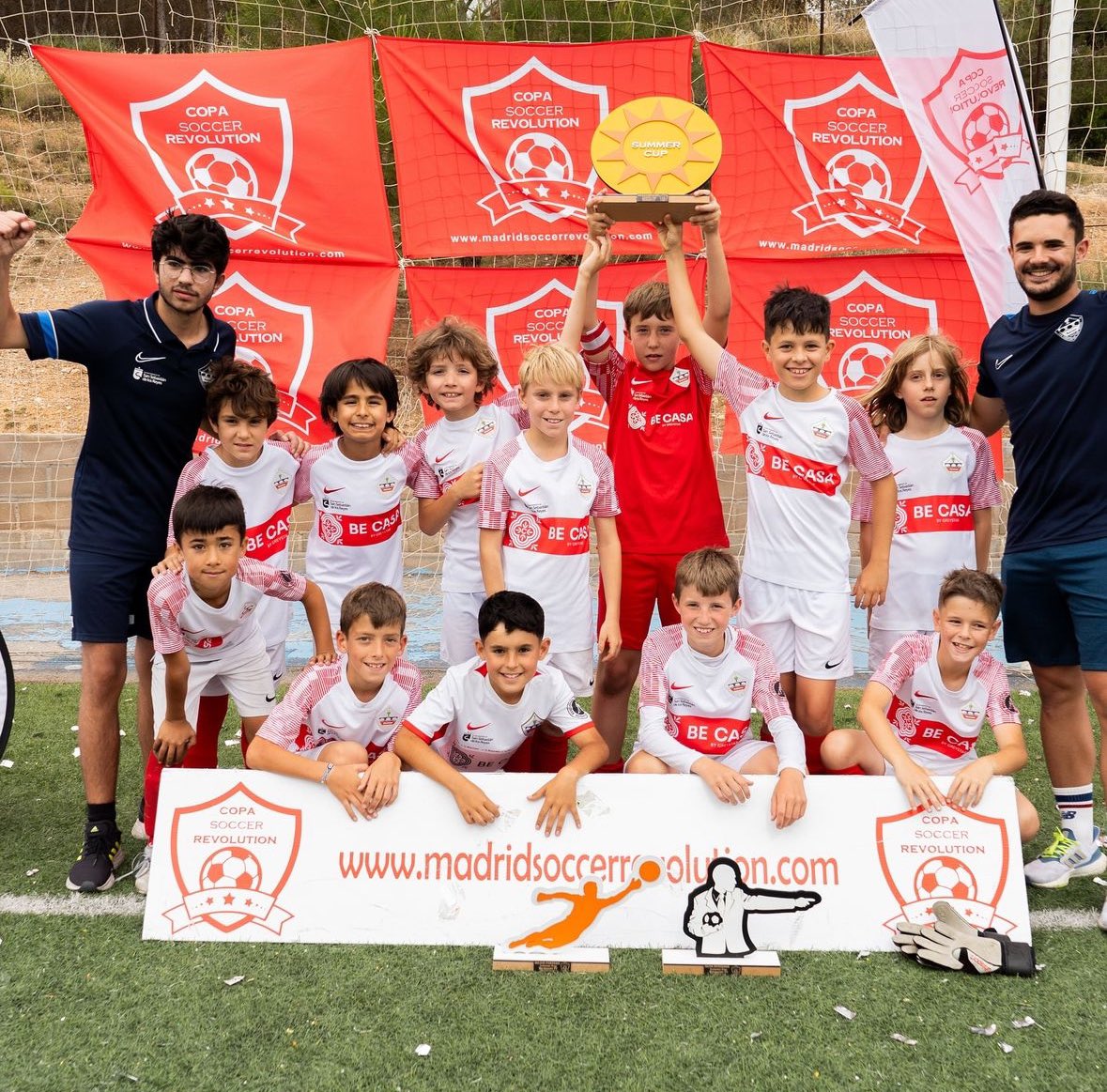 oscarroa4's tweet photo. 🏆 MADRID SOCCER REVOLUTION 2024 
📌 BENJAMIN 

Un grupo espectacular de chavales ❤️⚽️ https://t.co/XqTqNy9SXY