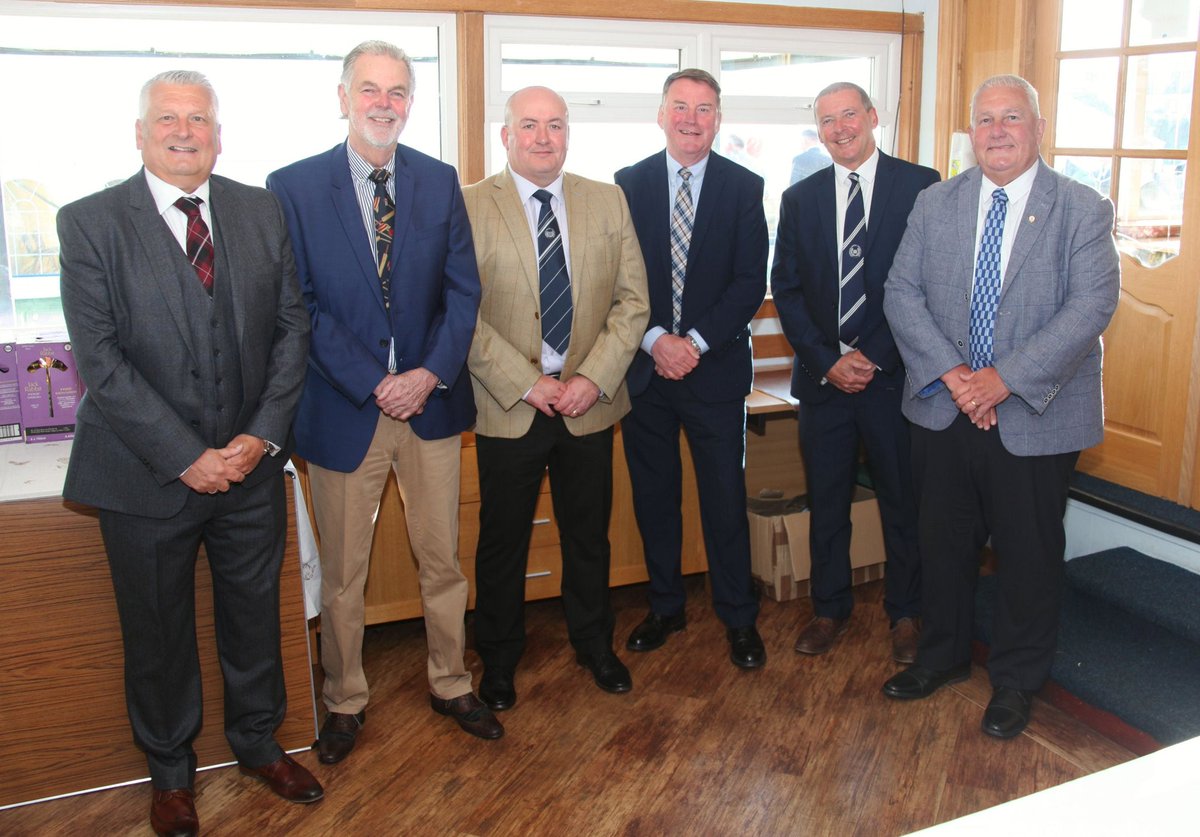 Fantastic Sportsman's Dinner at Lochlands on Friday night with among others Geoff Miller and Willie Allan. A special evening for the 25th anniversary of our Sportsman's Dinners.