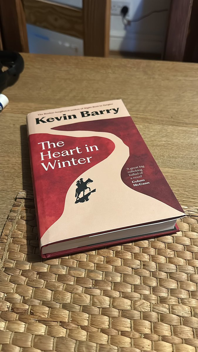 belmontrivera's tweet photo. @BigBeardyBooks The Heart in Winter by Kevin Barry. Brilliant as ever https://t.co/nj56oxQUsO