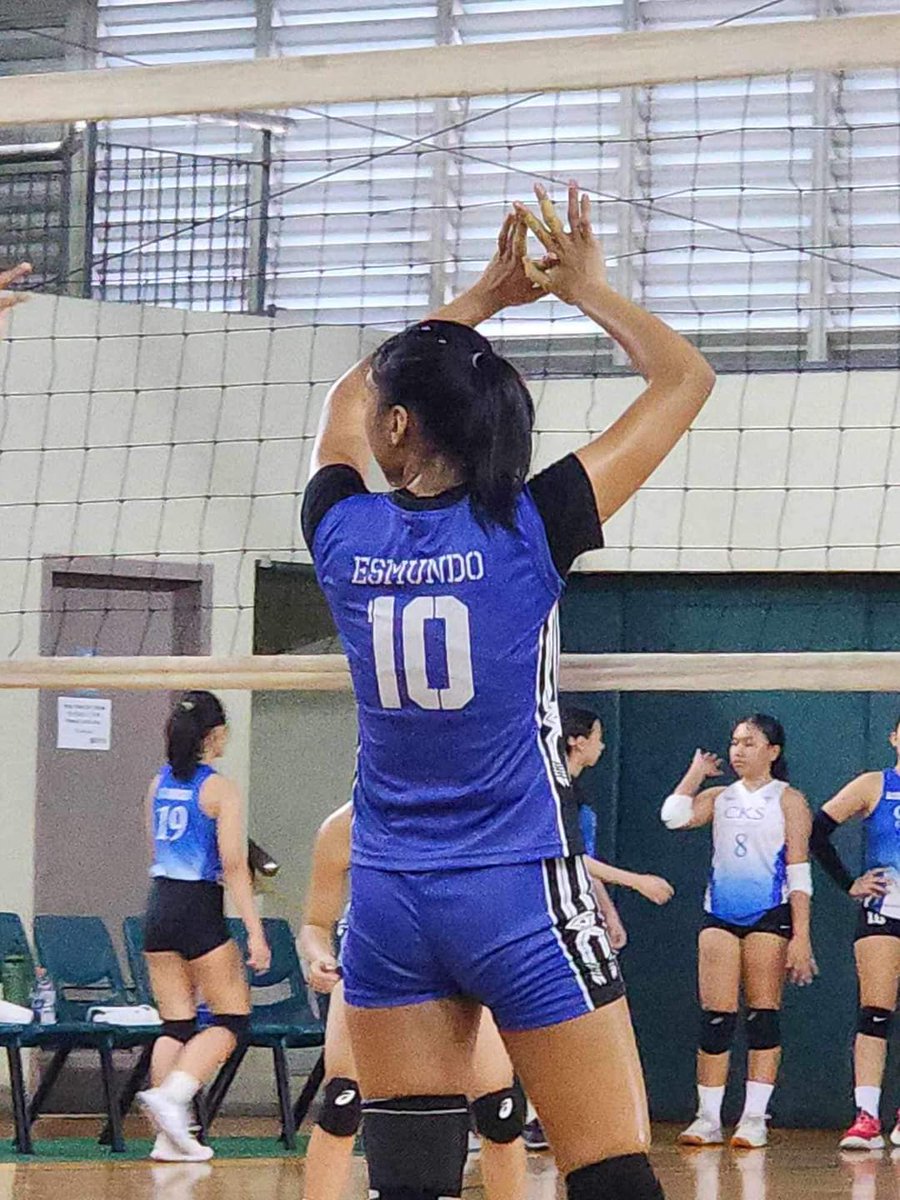 nuwvtcontents's tweet photo. Welcome to NUNS GIRLS VOLLEYBALL TEAM, Sophia Esmundo! 💛💙🐶

15 yrs old
6'0
Middle Blocker

#NUGVT 

📸: Coach-Pat Esmundo https://t.co/f3wj4wDNPF