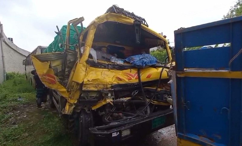 ভাঙ্গা এক্সপ্রেসওয়েতে দুর্ঘটনায় দুই চালকের মৃত্যু