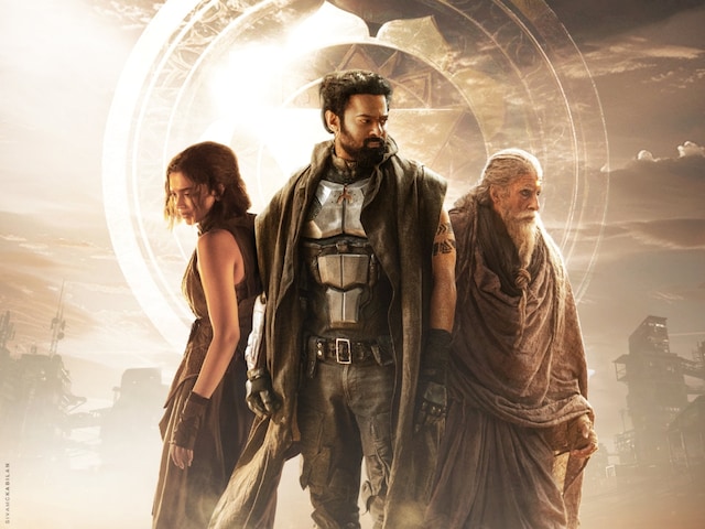 CineMarkMedia's tweet photo. The highly anticipated trailer for Director #NagAshwin's and #Prabhas's "#Kalki2898AD" is scheduled for release today at 5:00 PM.🔥🔥 https://t.co/3pMv4vHvd4
