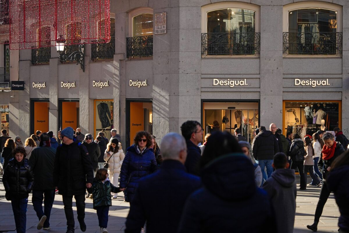 Zoe Schneeweiss tweet media