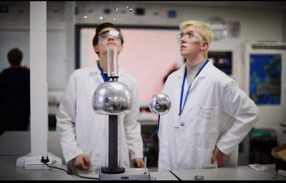 I’m recruiting! A fantastic opportunity to join Sunderland Sixth Form at <a href="/sunderlandcol/">Sunderland College</a> as a Lecturer &amp; Programme Leader in Mathematics/Physics - all applications &amp; enquiries are welcome.
Visit sunderlandcollege.ac.uk for further details #hiring #recruiting #mathematics #physics