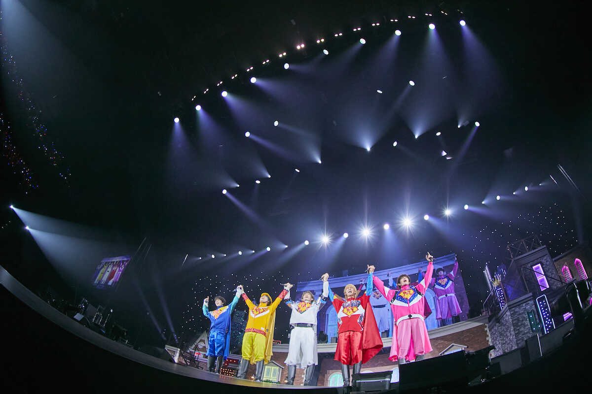 solty_chan's tweet photo. 私たち呼ばれてない、、、、？
福岡公演と最終日間違えた、、、？ https://t.co/sVDEbxPnSt