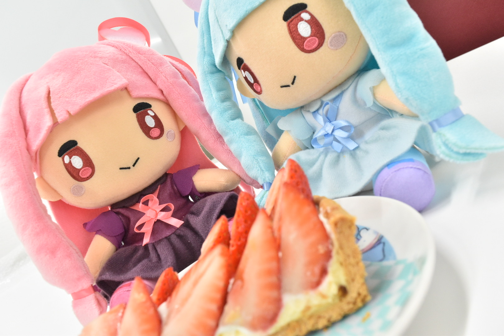 琴葉茜おすわりぬいぐるみ Amazon.co.jp: AHS 受注生産限定品 琴葉葵 琴葉茜 琴葉姉妹