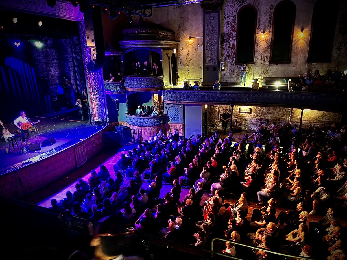 willbyington's tweet photo. Another excellent Sold Out show tonight at @ThaliaHallChi by the fantastic #singer #songwriter and often brilliant #comedian @mattnathanson! https://t.co/39t48R7Vm6