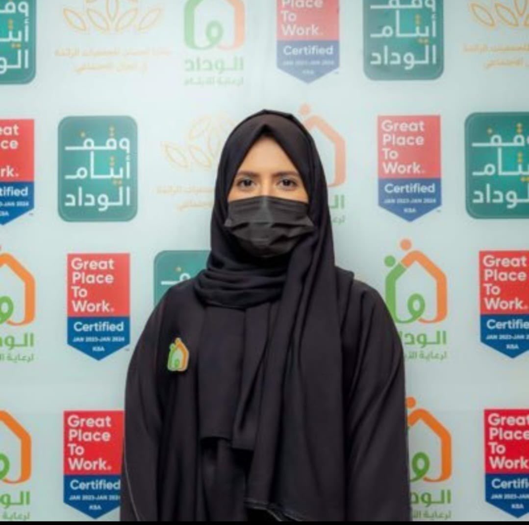 AnnaharNews2022's tweet photo. الباحثة "وفاء أزهر" أخصائي أول ومعالجة أسرية وزوجية ،تعكف على بحثها لرسالة الدكتوراة والتحضير لها في أحد الجامعات المصرية.
#صحيفة_النهار_السعودية 
https://t.co/QK0p8VyndL https://t.co/F0ySacxTc9
