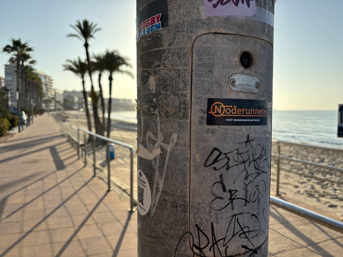 btc_cbs's tweet image. GM #Noderunners and #bitcoin friends! 🇪🇸☀️