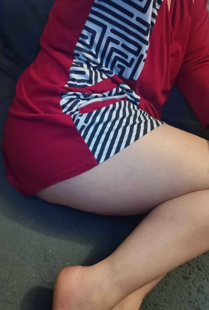 bitchmyworld75's tweet photo. Bonjour et un très bon #lundigambettes dur dur ce matin
@Body_Art_be_fr @DLingeriesexy @lafrancecoquine @OrgasmicGroup @PartageDefiHot @ https://t.co/LIZVwqCfd8
