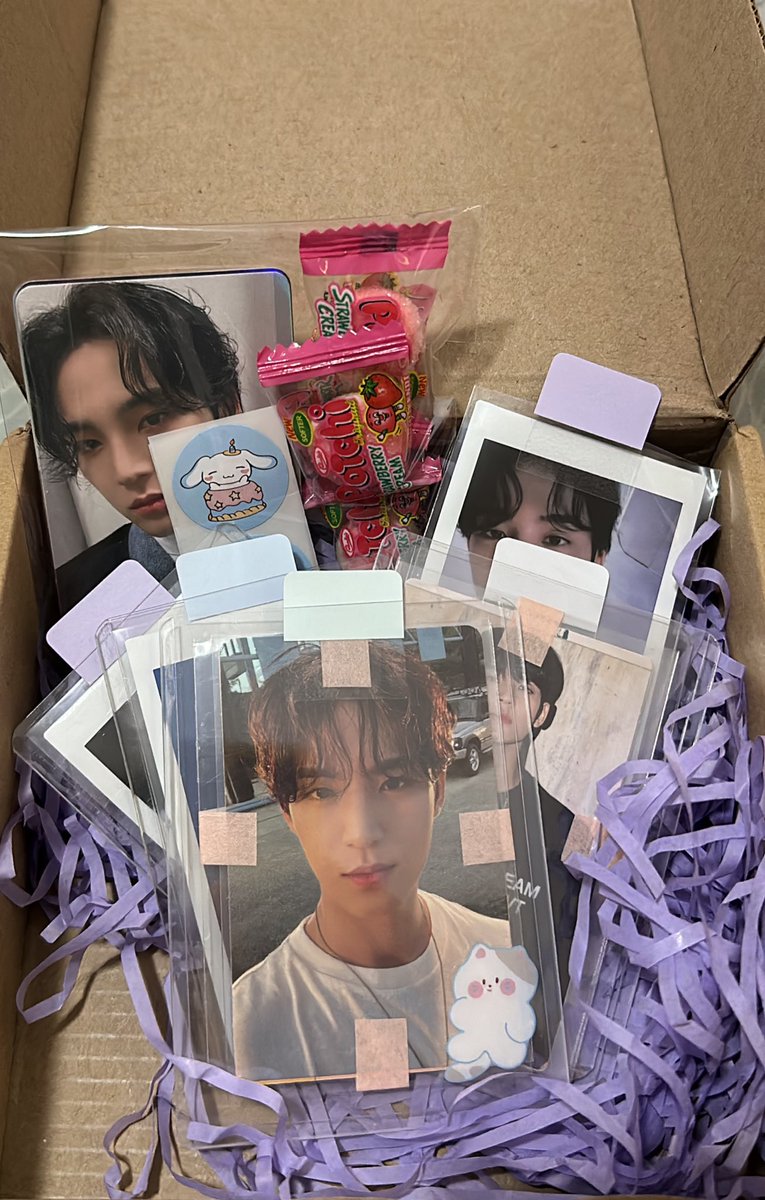 ajuuueunice's tweet photo. mail daaaay!!!! thank you to my fellow gyuldaengie bb for hosting & for bringing them home safely (w/ treats) π #ajuuumails #pi_proofs @pipaology https://t.co/2LATCZp7Ab