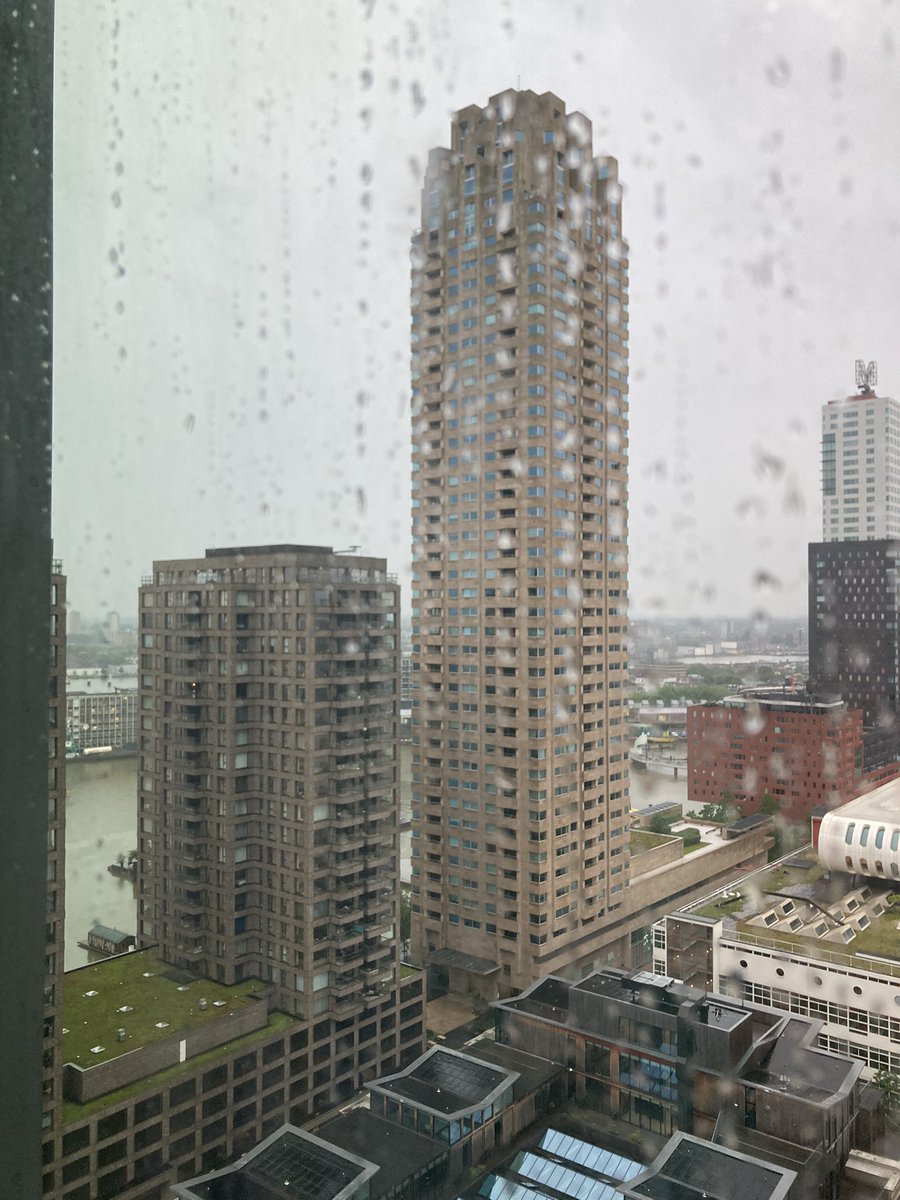 Casanova Acebes Lab (@casanova_acebes) on Twitter photo Rainy morning in Rotterdam and ready to present the work of my great trainees <a href="/mariolamuna/">mariolamuna</a> & <a href="/SaraiMrtnez/">Sarai Martinez Pacheco</a> #EACR2024 Rainy morning in Rotterdam and ready to present the work of my great trainees <a href="/mariolamuna/">mariolamuna</a> & <a href="/SaraiMrtnez/">Sarai Martinez Pacheco</a> #EACR2024