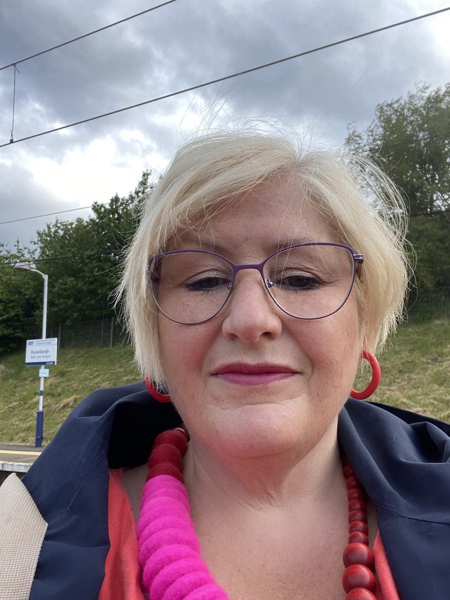 libby_milton's tweet photo. @MarieCurieSCO we are on our way! @libbyferguson13 https://t.co/12yhSSKGFm