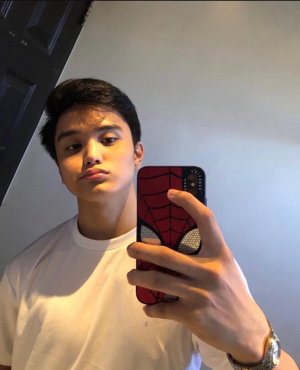 wannabearbie's tweet photo. Our Searcher  for today’s episode of Expecially For You.

Let’s all meet ang  Cutie Daddy’s Boy ng San Pedro, Laguna… ᑕᕼᖇISTOᖴᖴ

❤️💚💙

Hinde po active sa IG and FB. Bahala na kayo i follow niyo… kimmy! 🤣🤣🤣

#GVsaShowtime 
#ExpeciallyForYou 
#Christoff https://t.co/ANwM0Nj9KW