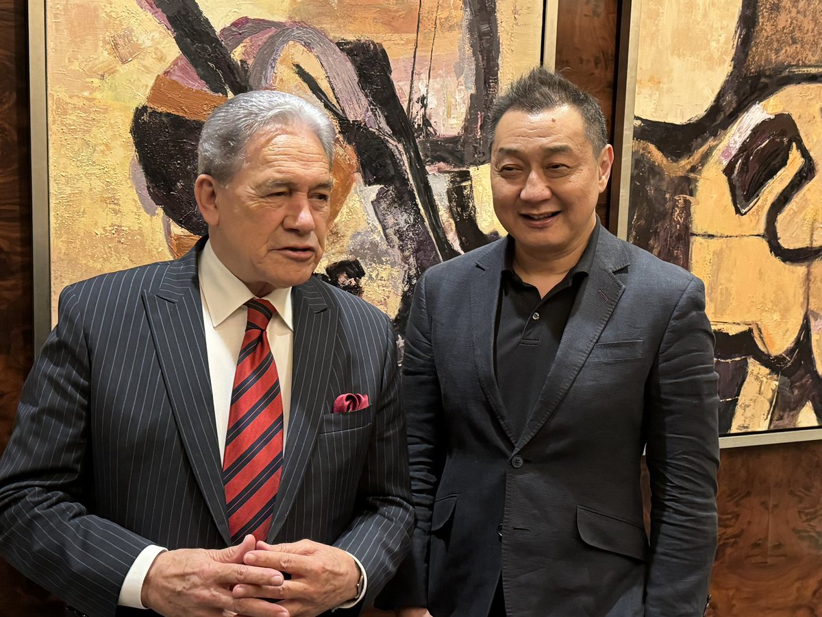 NewZealandMFA's tweet photo. A podcast episode featuring an interview of the Minister by Malaysian journalist @keithkam of @BFMradio: 

https://t.co/d1QNFyUDCq

🇲🇾 🤝 🇳🇿 https://t.co/bmCU8302bE
