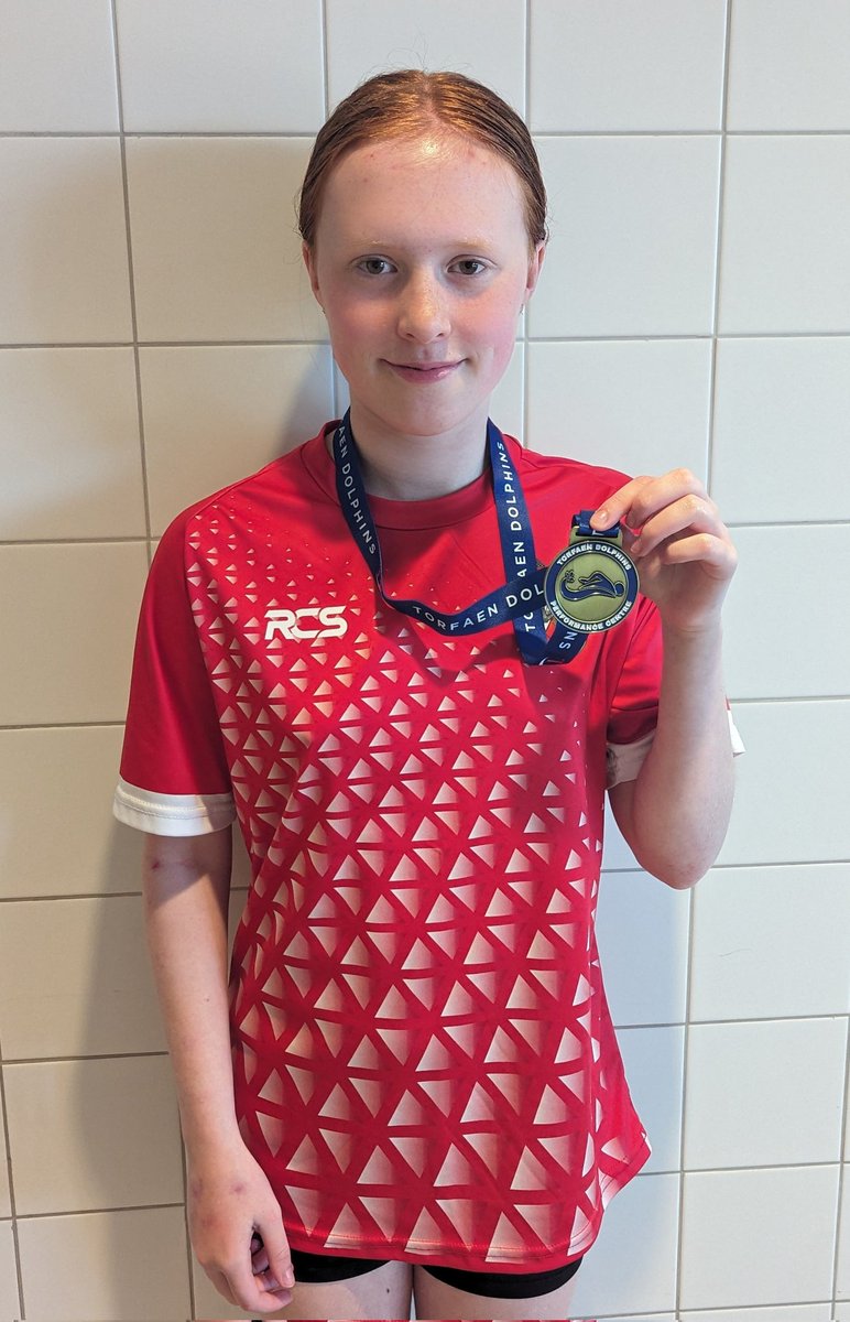 JamieHawkins17's tweet photo. First gold medal....100m butterfly! @LlanelliASC @Ysgol_Strade @TorfaenDolphins #swimming #gold #butterfly https://t.co/psddKURmSt