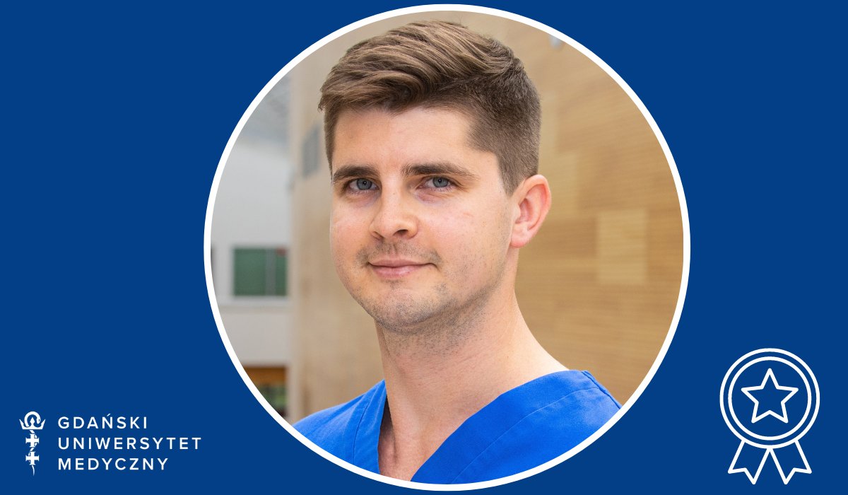 GUMedGdansk's tweet photo. 🧑‍🔬 Doktor Mikołaj Frankiewicz z KiK Urologii #GUMed otrzymał stypendium w ramach programu Walczak @NAWAPoland. Swój staż naukowo-kliniczny zrealizuje w Klinice Urologii na University of California w San Francisco. Gratulujemy 🎉
👉https://t.co/qD6dlKhvTo
📸 Paweł Sudara/GUMed https://t.co/OSdHw9LbyY