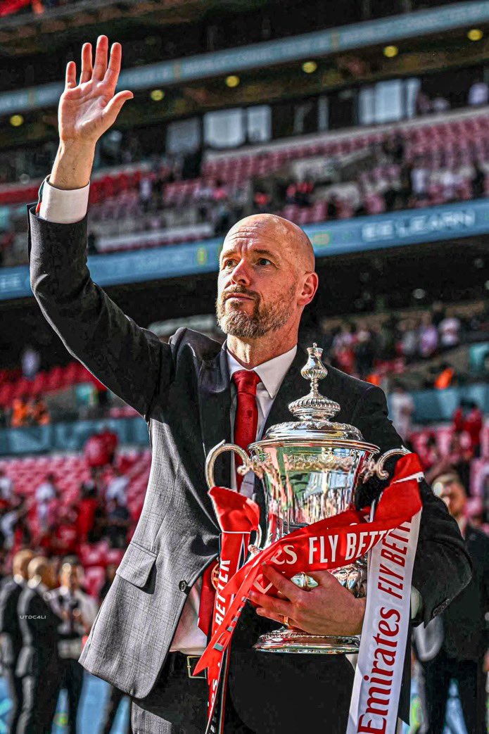 petesunitedPOV's tweet photo. Morning Reds, new week, same message!

@INEOS United fans want to keep Erik Ten hag!

Listen to the majority and do what’s right 

#GlazersOut https://t.co/DTBKtnxPnW