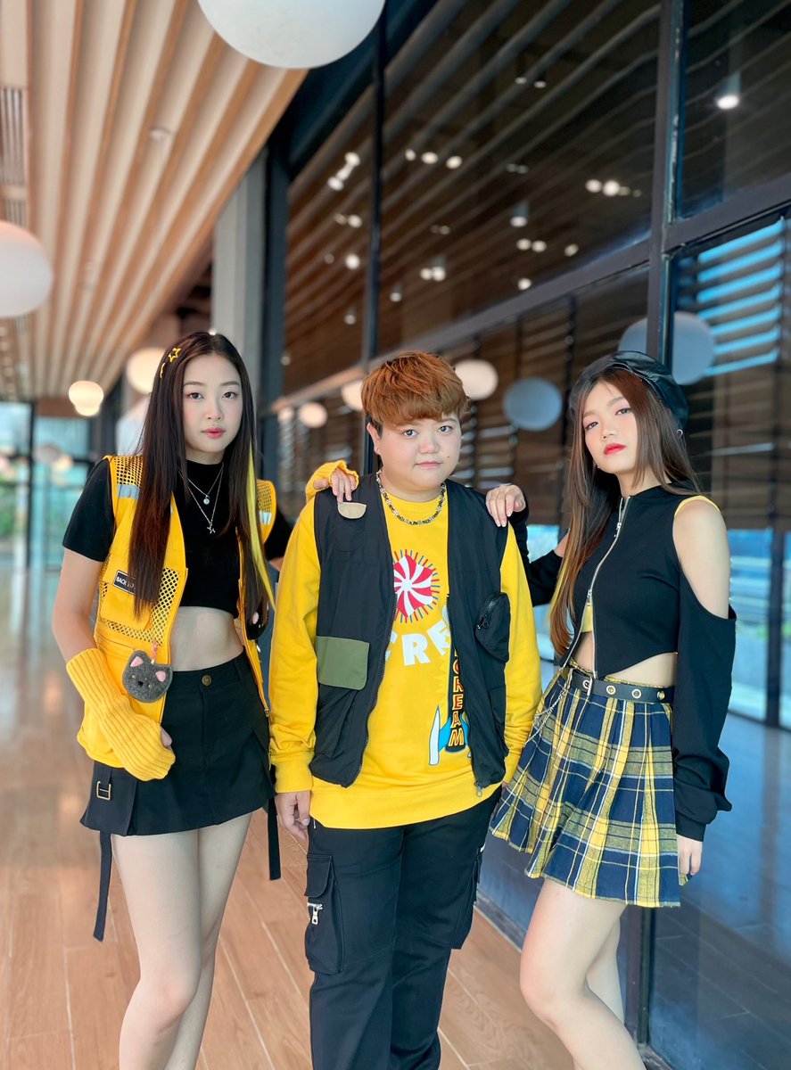 ssxndii_39's tweet image. ขอบคุณทาง T-Wave และ Central Rama 3 มากๆเลยนะค้าา
ที่ให้ GPS ได้ไปวิ่งเล่นบนสเตจ
และขอบคุณทุกคนมากๆเลยนะคะ หวังว่าจะสนุกกับโชว์ของเรา แล้วมาเจอกันใหม่งานหน้าน้าา 💕💕💕

#GPStrackingyou
#TWave
#idxentertainment 
#centralrama3 
#thegreatestgrandsale2024