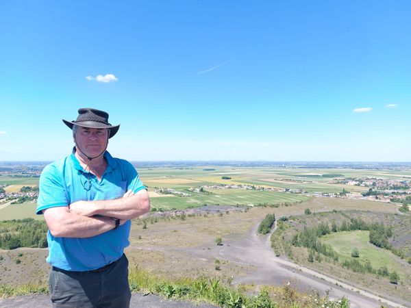 bloxbatts's tweet photo. A great Western Front trip with @footsteps_pod at the weekend, with the highlight the steep climb up the taller (nearly 190m) of the twin slag heaps at Loos. In glorious sunshine we got a great impression of the flat and open terrain of the battlefield. https://t.co/RQDZLpCSKy