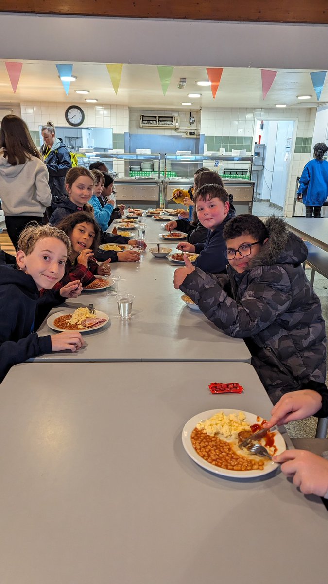 Brandlehow School tweet media