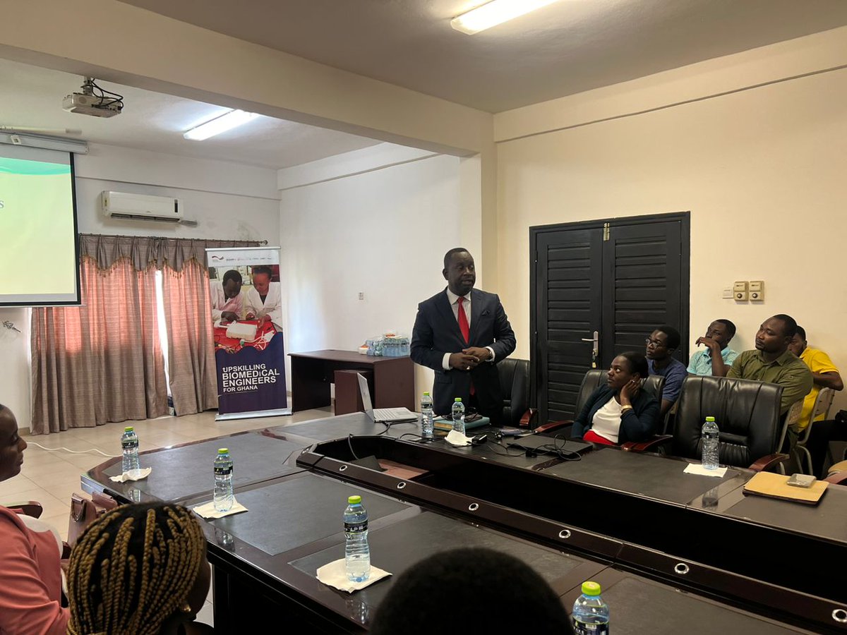 GSBE_UGlocal's tweet photo. The Dept. of Biomedical Engineering hosted Dr. Charles Kwamena Ackon, CEO of Mangel Klicks. He shared insights on founding Mangel Klicks, challenges in Ghana’s biomedical field, and solutions his company is implementing. 
#gsbeug #UGbiomedDept #Talk #MangelKlicks https://t.co/M4qohUDUdQ