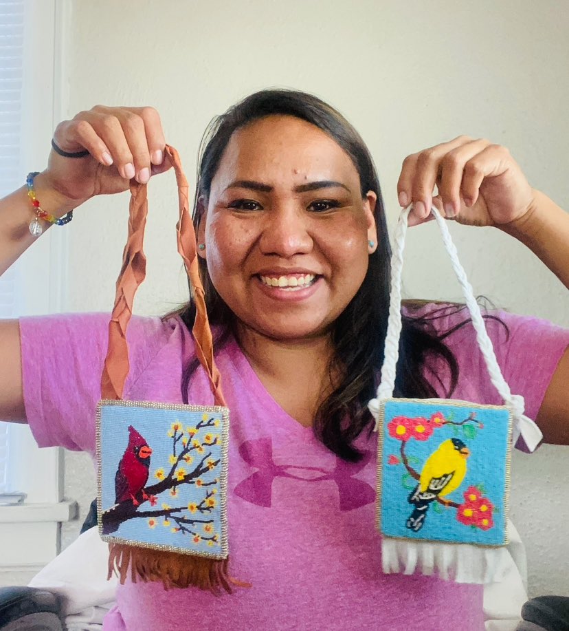 SarahYoungBear1's tweet image. Im professional motivational speaker for Indigenous Deaf people. It would be helpful if you help to spread word about my name