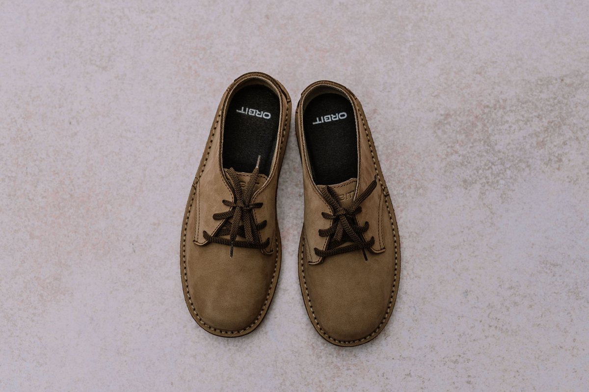 OrbitRings's tweet image. Step up Dad's style with 25% off on vellies! 👞 #StylishSteps
orbitrings.co.za/collections/ve…