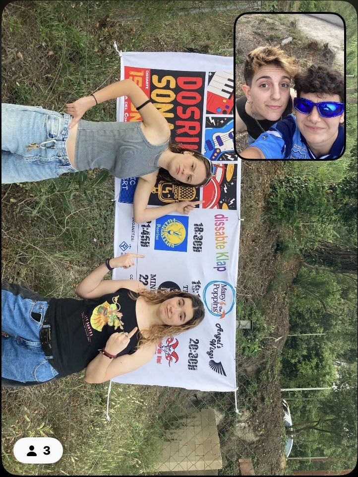 dissabteklap's tweet photo. escapant en limusina perquè les fans ens persegueixen😎

🚨ENS VEIEM DISSABTE A DOSRIUS🚨 https://t.co/Yin0ATTF7p