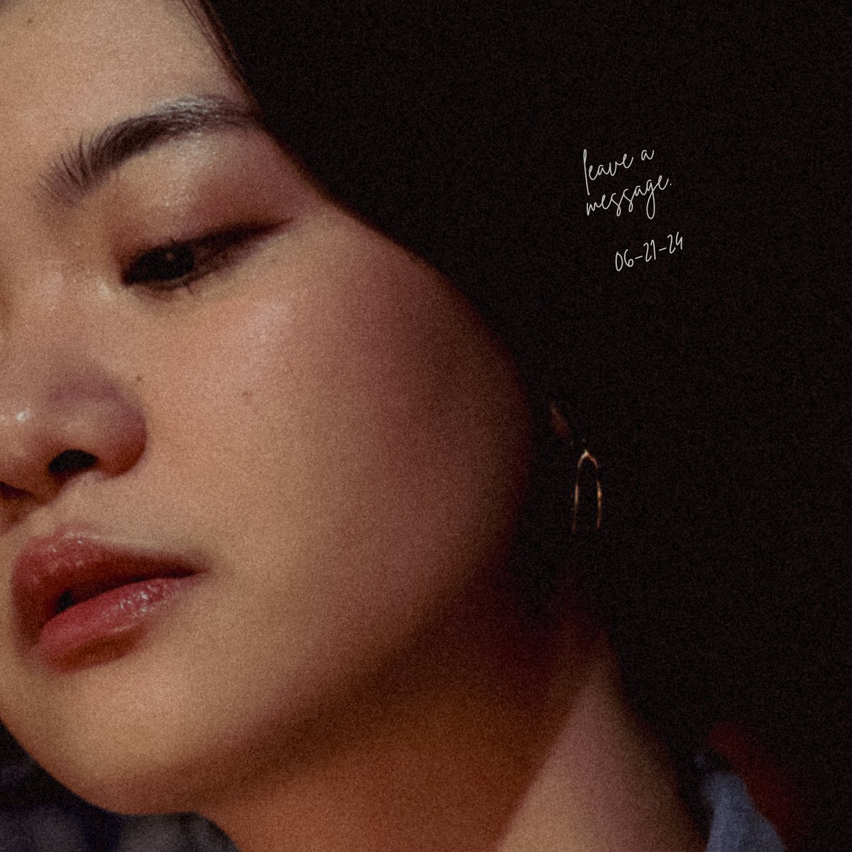 heyimaika's tweet photo. FIRST ORIGINAL SONG IN 2 WEEKS π my debut single, "Leave a Message" is coming out on June 21st πβοΈ pre-save here: https://t.co/JlmzJj4vM7
Leave a Message
ποΈ 06-21-2024
β° 12PM PHT / 12AM EST
#LeaveAMessage #aika
#aika_LeaveAMessage
#HeyImAika https://t.co/9a3448FcIB