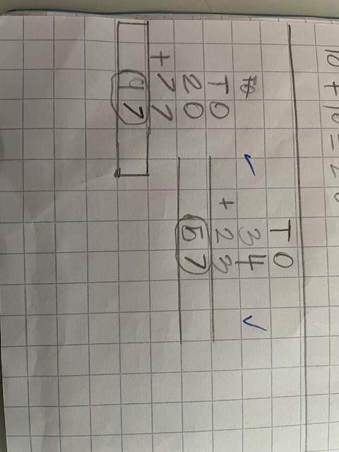 WhitewaysY2's tweet photo. And this is how we're adding two digit numbers now! https://t.co/jLrnSt4Lnc