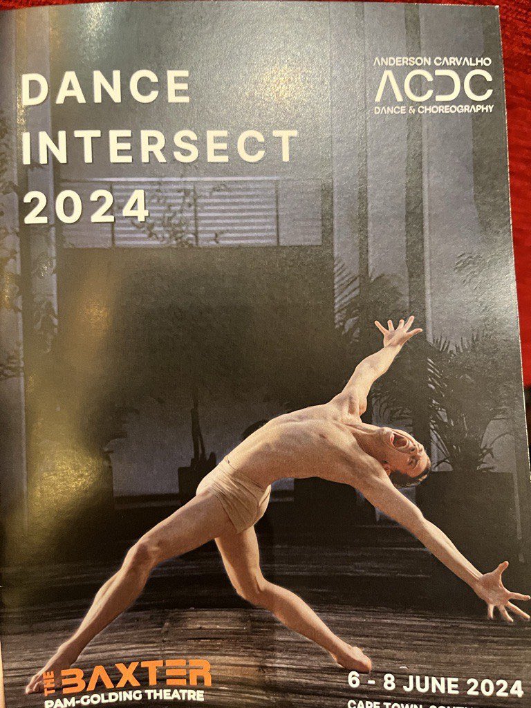 Catalonia_ZA's tweet photo. 📌 The delegate Laureà Fanega attended the ballet show ‘Tongues’

🩰 The Barcelona Ballet @Ballet_de_Bcn performed at the Intersect Festival in Cape Town, South Africa https://t.co/y2c7Y9ZTC0
