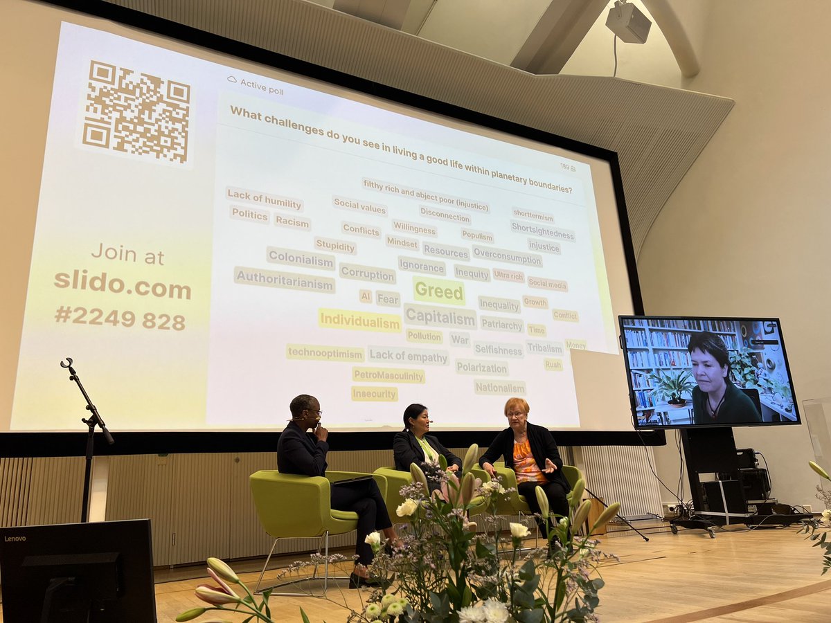 Nicole Arbour tweet media