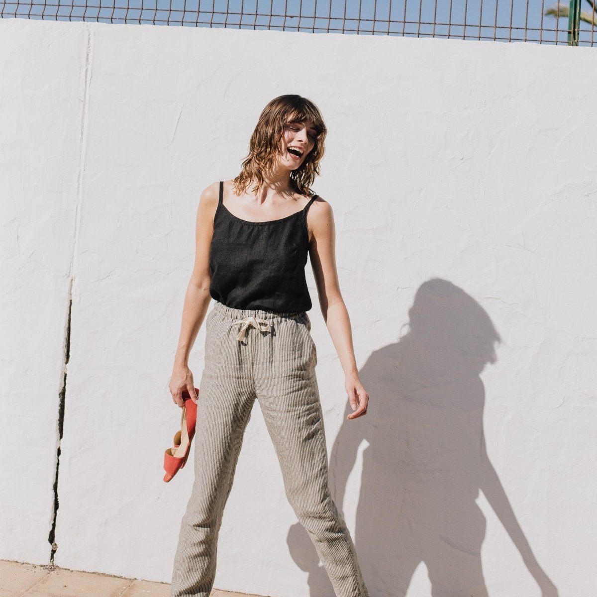 notperfectlinen's tweet photo. Liene is feeling happy in a RIMINI top and ATHENS pants! 

#feeling #happy #friday #outfit #rimini #top #athens #pants #linen #summer #handmade #slowfashion #notperfectlinen #textile #women_fashion #NaturalLinen https://t.co/l5kXs6VVHe