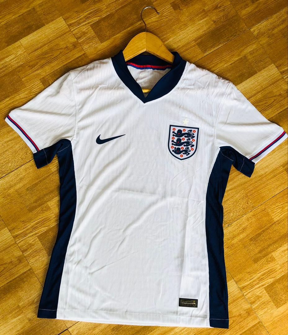 M10Collectionz's tweet image. National duty IS ON. We are a call away from delivering your team's kit so the cheers begin.