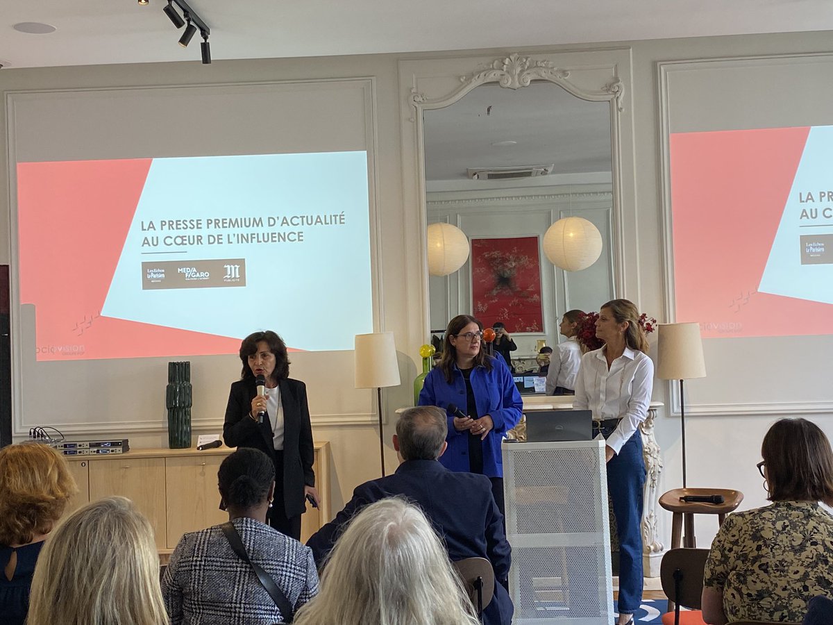 EchosParisien_M's tweet photo. « L’#influence est stratégique et nous devons la protéger. Les influenceurs se sont approprié l’influence en la vidant de sa substance. Ils l’ont réduite au seul fait de faire acheter. L’influence c’est bien plus » introduit @comrejen
#PresseInfluence https://t.co/BzKU1ukejH
