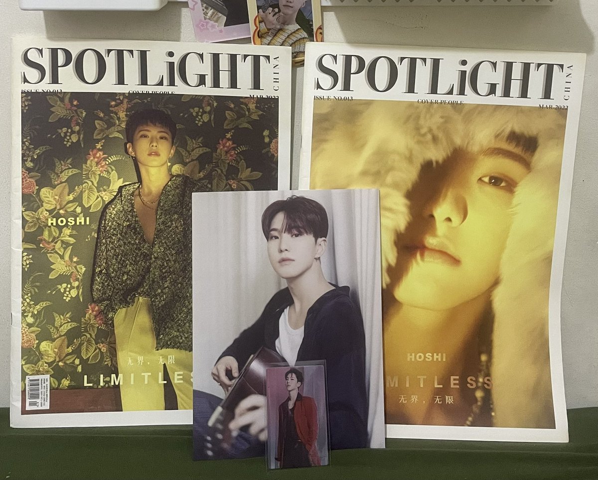 hoshiSbooster_'s tweet photo. 💌 from #NEO17CARTfeedbacks 

Hoshi spotlight mag came home today!! I never expected it will be so BIG (like, see how small my hand and tumblr next to it). Sobrang gulat ko kasi may big box ako na nireceive earlier (didn’t expect it was the mag since kala ko normal size lang)++ https://t.co/50Cv6Ccxbs