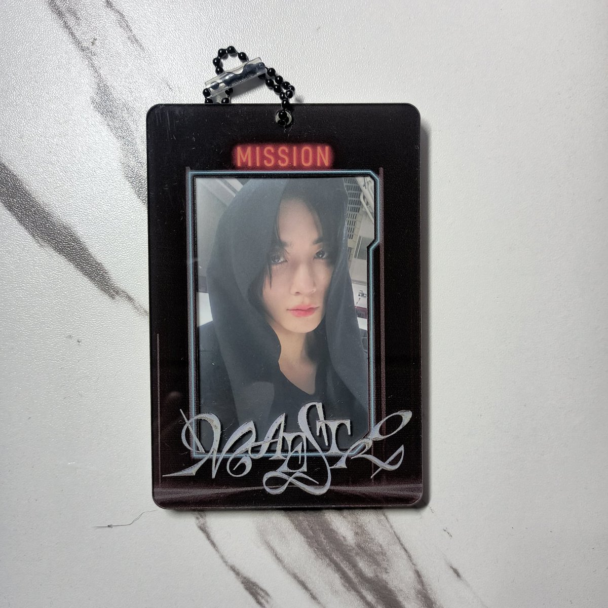 _tenthoffeb's tweet photo. and the cahol is finally home!!! @dokyeomieblue thank you so much π₯Ήπ₯Ή SUPER GANDA !!!!!! first time ko magorder ng cahol with chain protector kaya +1 talaga!!! Bagay na bagay sya sa pcs π₯Ή SA SUSUNOD ULIT!!! https://t.co/lv93OZ7UO3