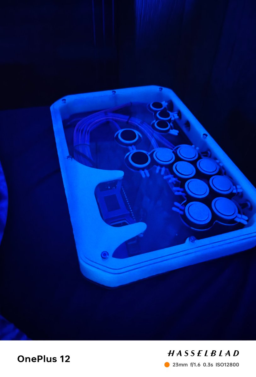 Pawsompup's tweet image. Shout out to @enthcreations for another amazing build. These @SGFDevices  buttons, plungers and tactile switches are definitely end game.