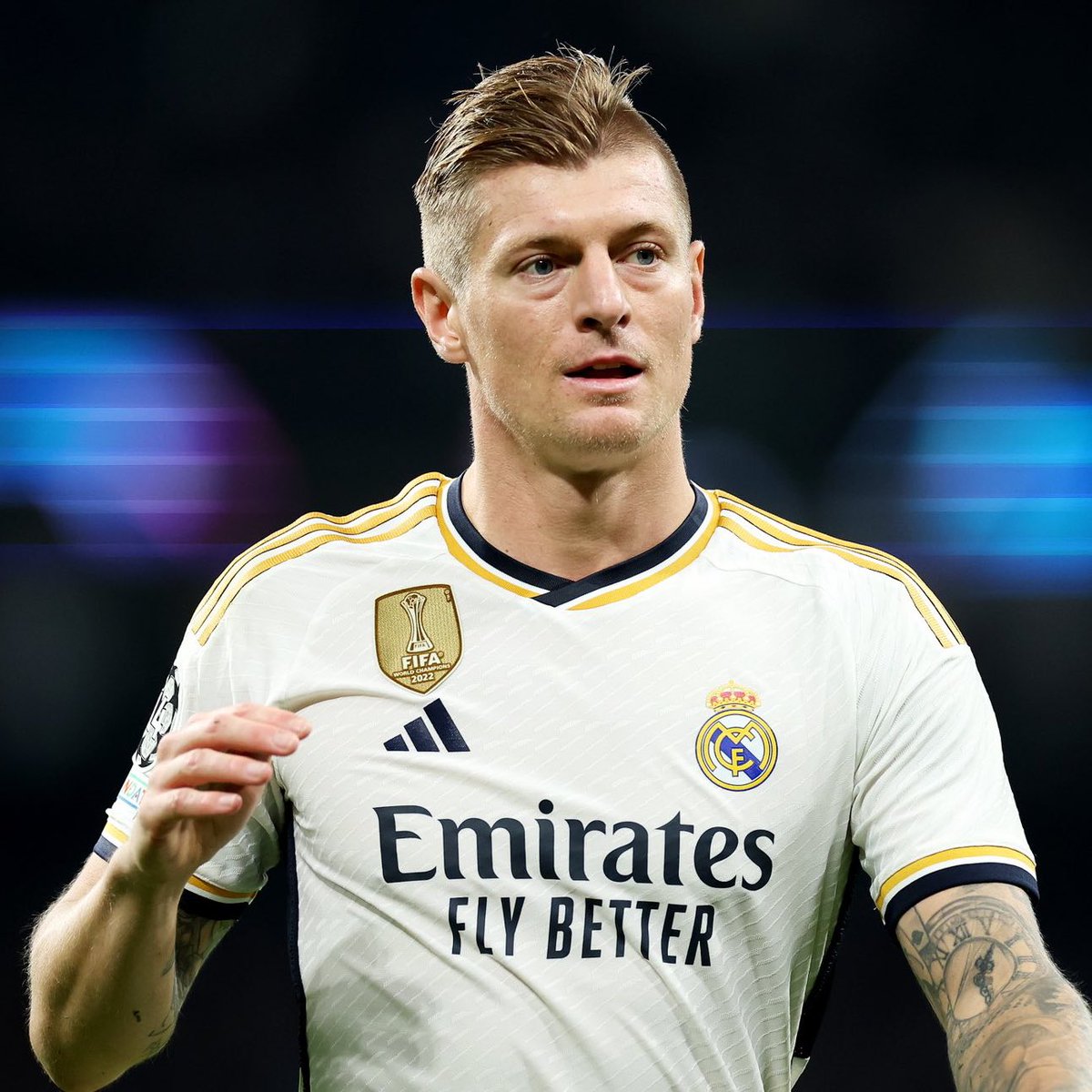FabrizioRomano's tweet photo. ⚪️🇩🇪 Carlo Ancelotti reveals: “I already told Toni Kroos… if he changes his mind, maybe in the next months, just one phone call and we start again!”, told Il Giornale. https://t.co/qN0vKOJRoG