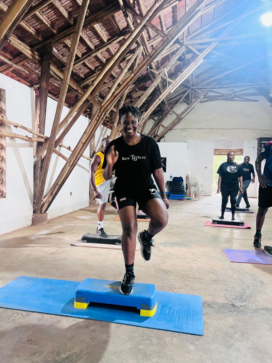 fitnessmusawo's tweet image. Monday vibes, health and happiness. Can your coaches even...??🙃🙃🙃🙃  @teksportsrcf
@MakerereSports
 We #KeepItAtTekSports always #LetsBeActive #BeatNCDs