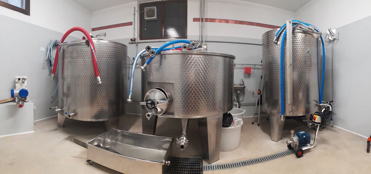 cronachedibirra's tweet photo. Il Birrificio Bachground vende #impianto da 10 hl, #fermentatori e attrezzature
https://t.co/AVdKVX48uN #annunci https://t.co/yJVW03baDA