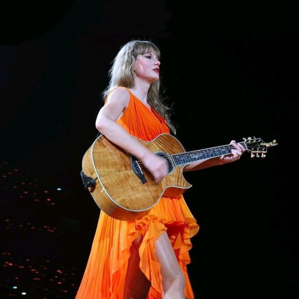 Pin saw Taylor🤍✨ tweet media