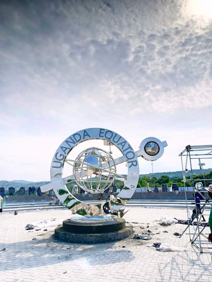 fort_everyday's tweet photo. The Equator Monument taking shape at Kikorongo, Kasese 🇺🇬
#ExploreUganda #visituganda #travel #placestovisit https://t.co/7WEQmvGJUI