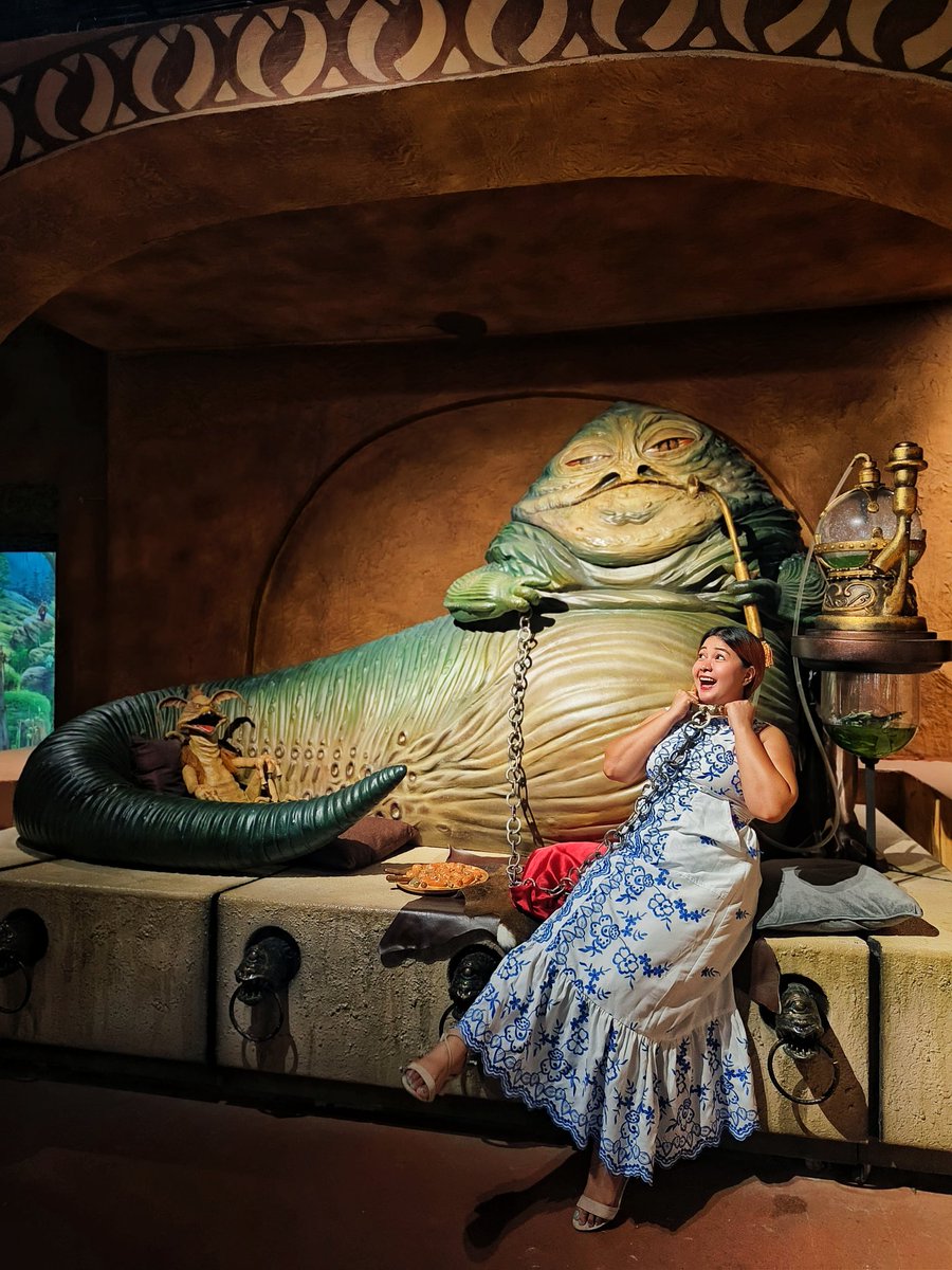 iamvheneth's tweet photo. Nag-ikot lang naman ako sa Omniverse Museum naging prisoner pa ni Jabba the Hutt 😅
#OmniverseMuseum #ticketwaveph #TeamTicketWavePH #thalianalucap https://t.co/lDxMGjj4Hl