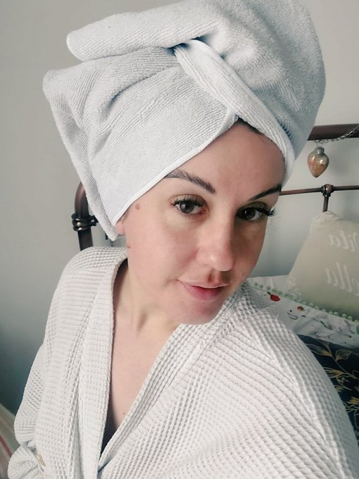 Good morning X 😁 https://t.co/3EkXN94Ezg<a href="/tag/humpday"class="tags"><span>#humpday</span></a>