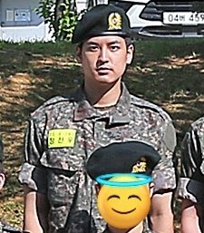 2/6 ikon in military uniform

jinhwan &amp; chanwoo ✔️